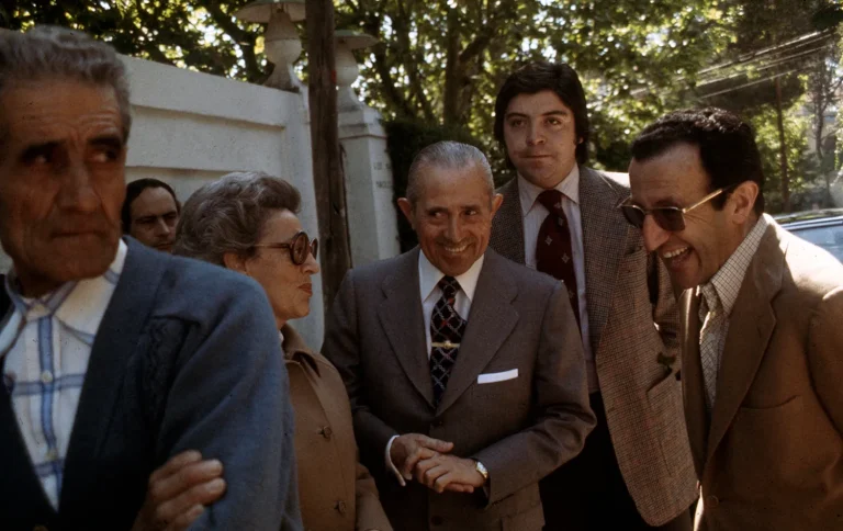 contactophoto-1082513882